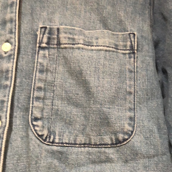 Universal Thread Classic Fit Denim Shirt - Picture 5 of 12